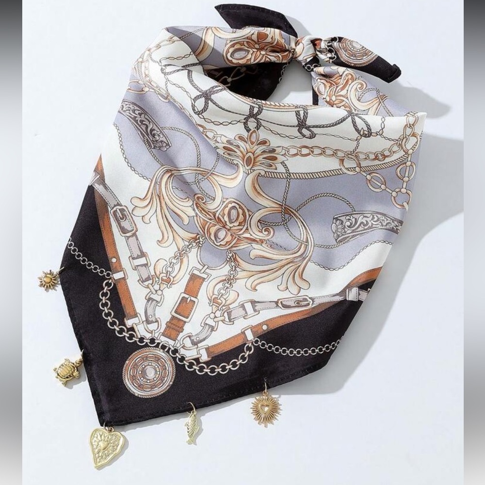 Gold Accented White Chain Scarf N1396 - Picture 3 of 5